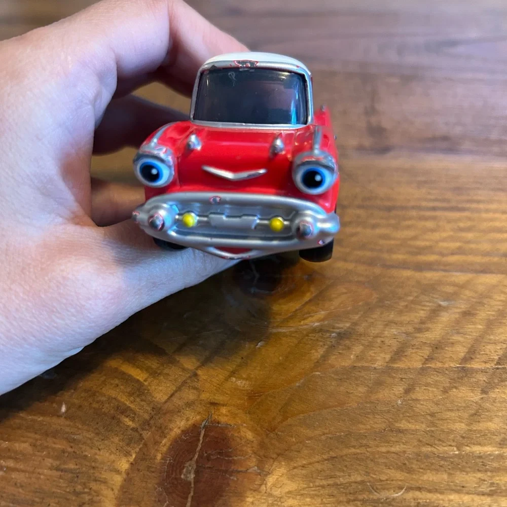 ERTL 1957 Chevy Bel Air Revie Push In Go Toy Car   Free Wheeling Vehicle as is